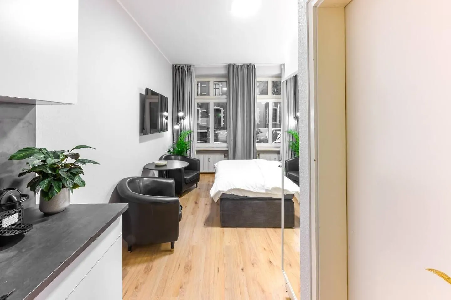 Apartmán Ground-Floor Studio In Pberg Berlín