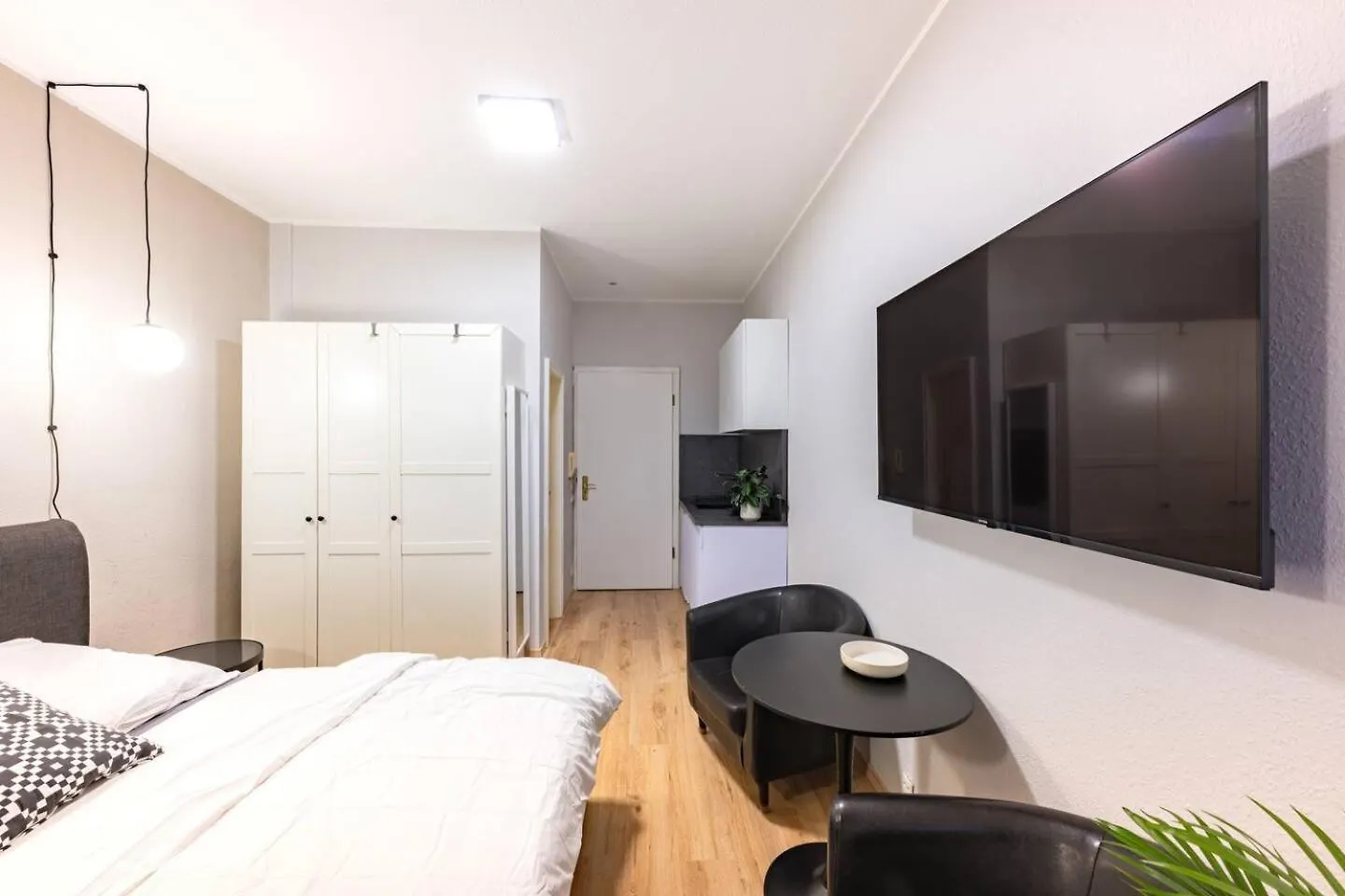Apartmán Ground-Floor Studio In Pberg Berlín